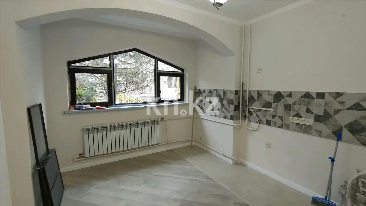 Продажа 1-комнатной квартиры, 43 м², мкр-н Мамыр-2, дом  10 в Алматы - фото 2