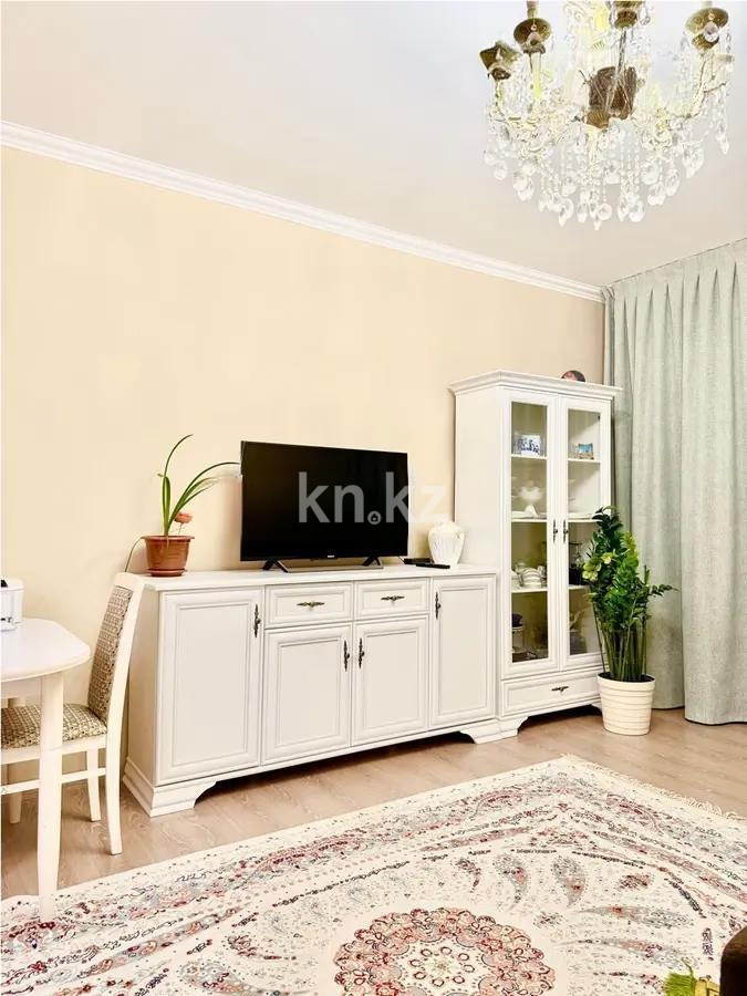 Продажа 3-комнатной квартиры, 81 м², ул. Е-117, дом  41 - Продажа  трехкомнатных квартир в Астане без посредников фото 1 из 3