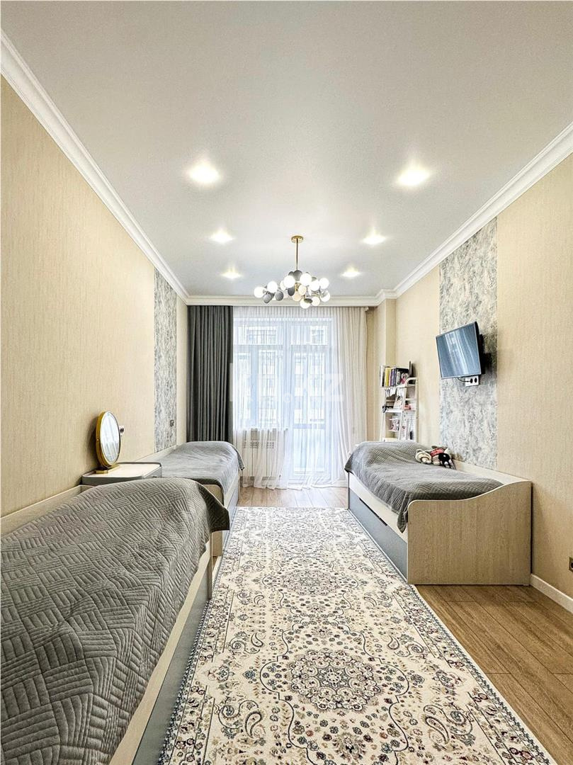 Продажа 3-комнатной квартиры, 105 м², ул. Бухар жырау в Астане - фото 3