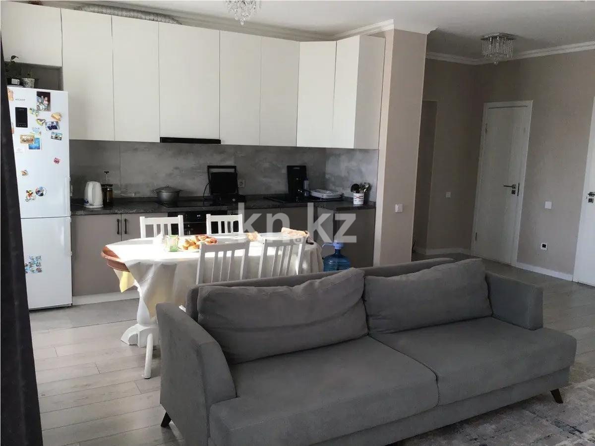 Продажа 3-комнатной квартиры, 82 м², пр. Момышулы, дом  10/2 в Астане - фото 2