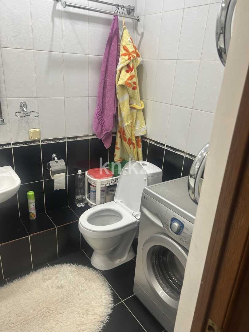 Продажа 2-комнатной квартиры, 45.8 м², ул. Дукенулы, дом  16 - пр. Республики - Продажа квартир в Казахстане фото 12 из 31