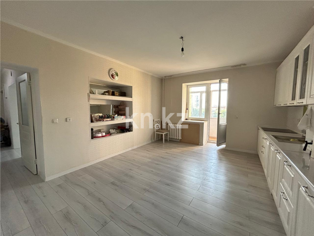 Продажа 4-комнатной квартиры, 122 м², ул. Отырар - Продажа квартир в Астане фото 2 из 15