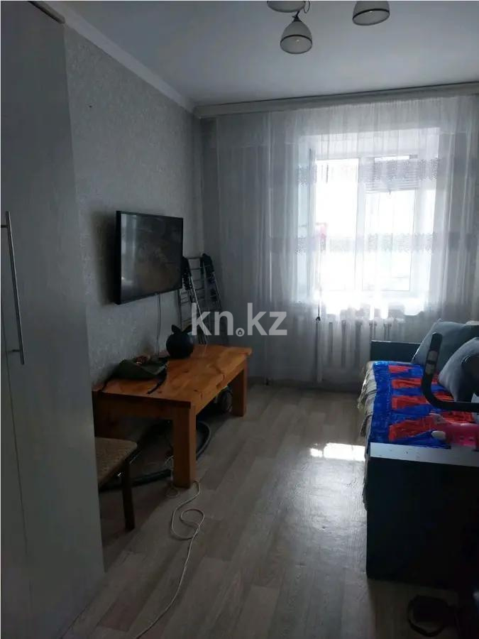Продажа 4-комнатной квартиры, 100 м², ул. Победы, дом  159/2 - Продажа  четырехкомнатных квартир в Караганде с фото фото 1 из 8