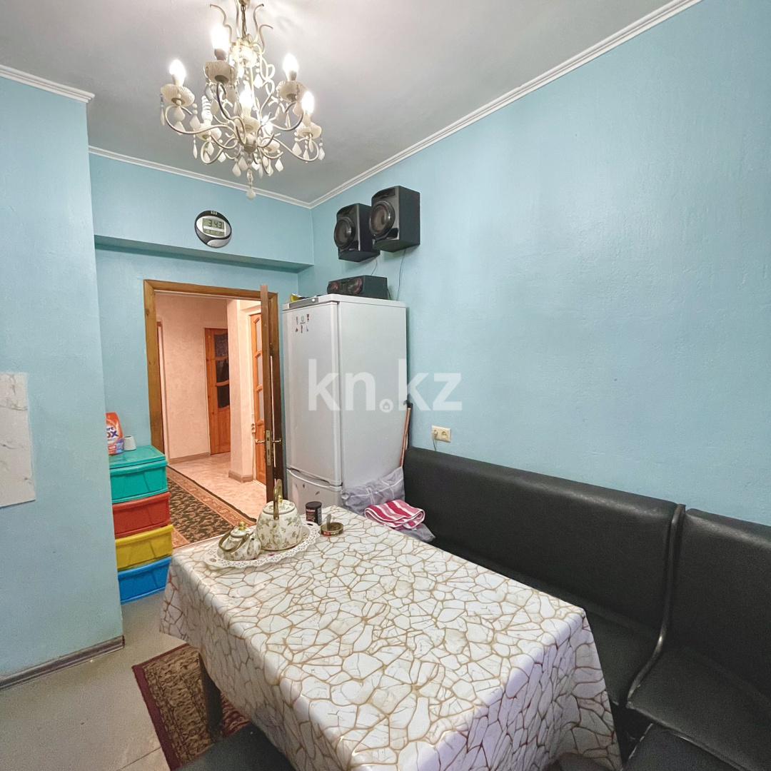 Продажа 3-комнатной квартиры, 70 м², пр. Райымбека в Алматы - фото 18