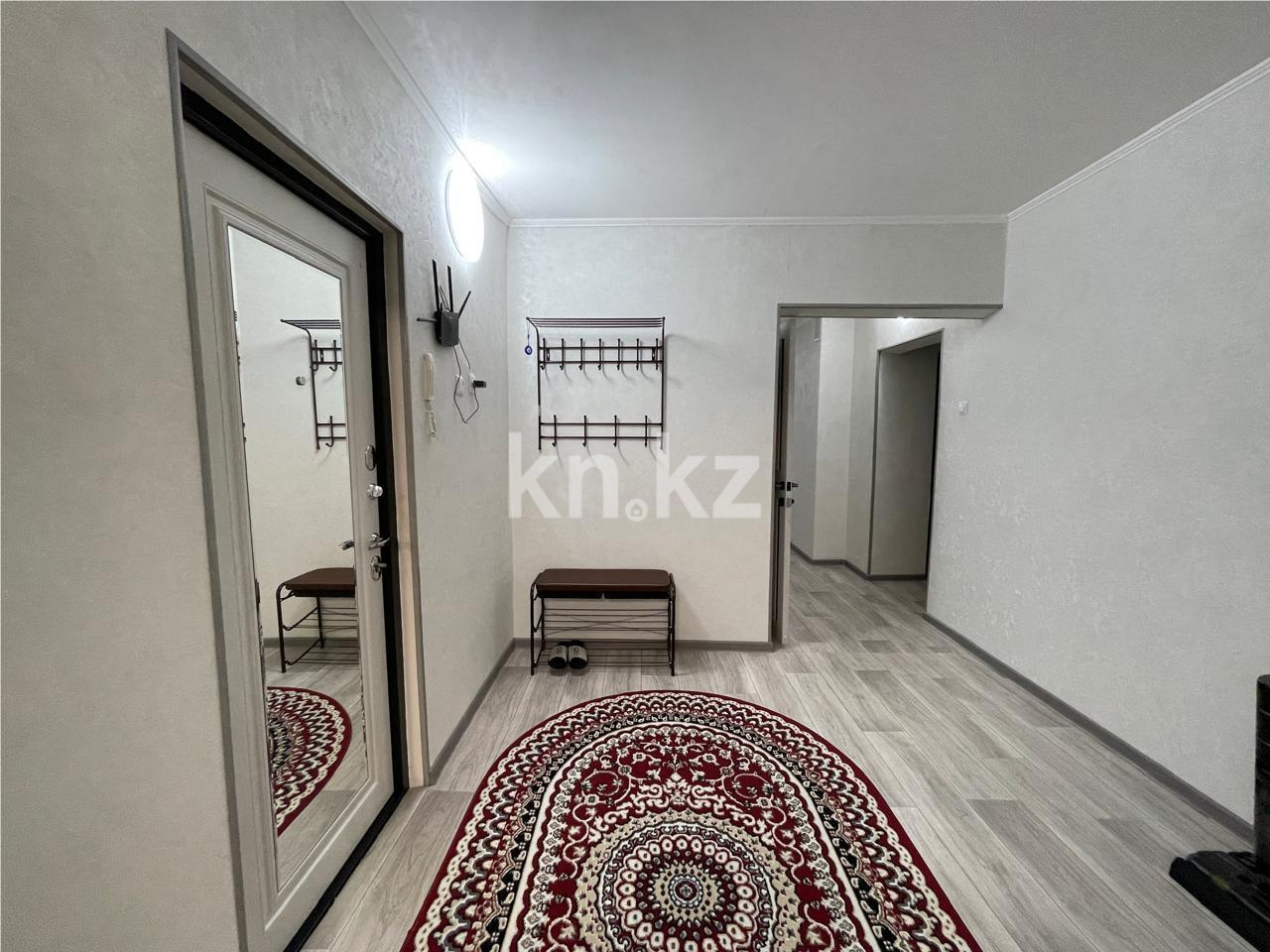 Продажа 3-комнатной квартиры, 66 м², мкр-н Степной-4 - Продажа  трехкомнатных квартир в Караганде фото 16 из 19