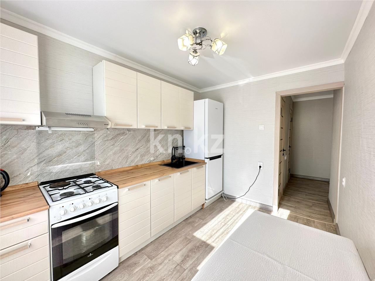 Продажа 3-комнатной квартиры, 61 м², ул. Аманжолова - Продажа квартир в Караганде фото 11 из 15