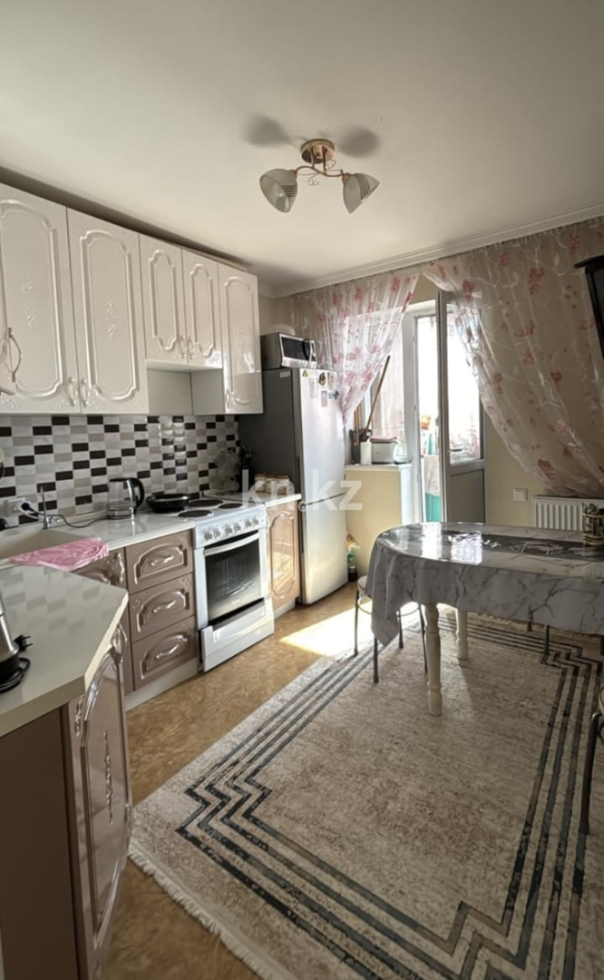 Аренда 2-комнатной квартиры, 58 м², пр. Кошкарбаева, дом  50/1 - пр. Жумабаева - Аренда жилой и коммерческой недвижимости в Астане фото 1 из 8