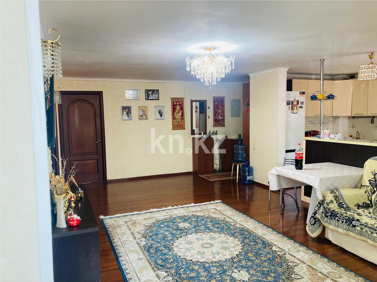 Продажа 4-комнатной квартиры, 83 м², ул. Муканова - Продажа  четырехкомнатных квартир в Караганде фото 3 из 24