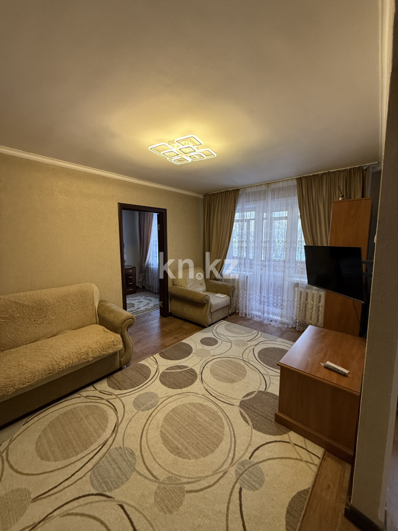 Аренда 2-комнатной квартиры, 46 м² - Аренда  двухкомнатных квартир помесячно в Караганде фото 1 из 4