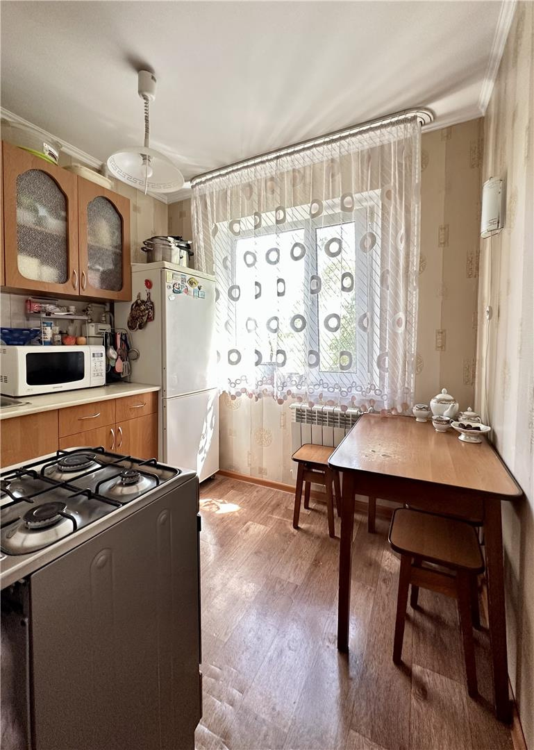 Продажа 2-комнатной квартиры, 43 м², мкр-н 17 - Продажа квартир в Караганде фото 8 из 16