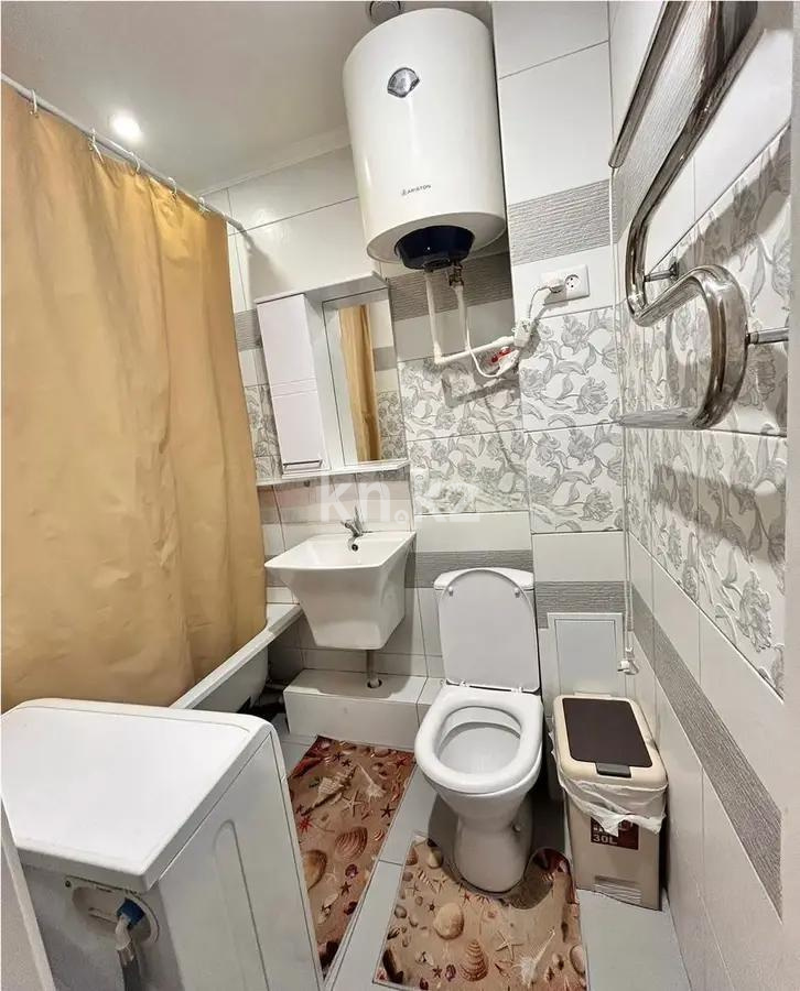 Продажа 2-комнатной квартиры, 44 м², мкр. Восток-2, дом  14 в Караганде - фото 4