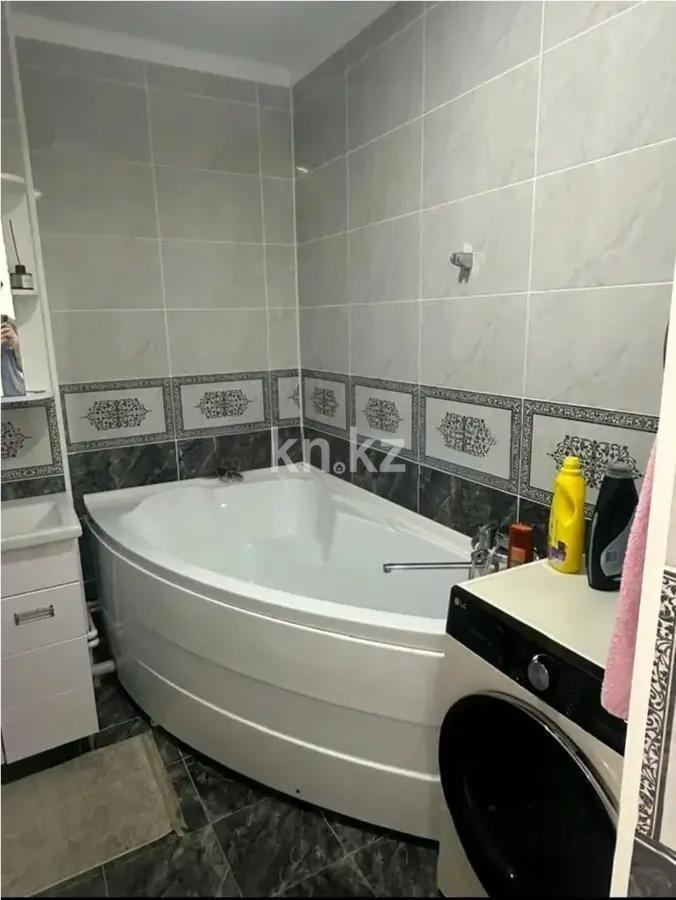 Продажа 3-комнатной квартиры, 92 м² - Продажа квартир в Караганде - страница 2 фото 4 из 6