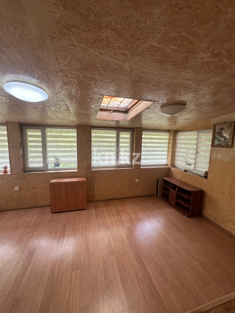 Продажа 3-комнатной квартиры, 75.7 м² в Караганде - фото 19