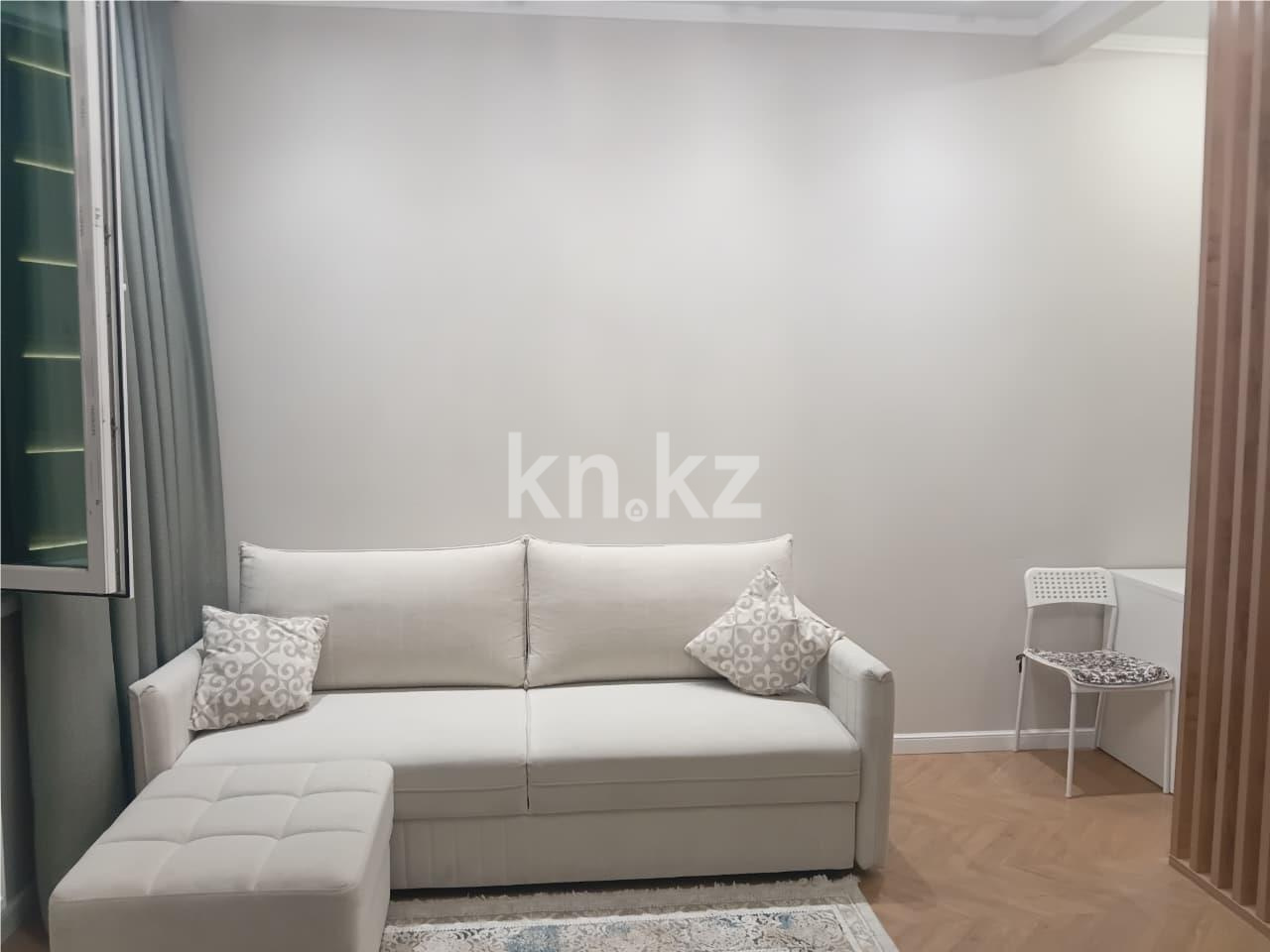 Продажа 2-комнатной квартиры, 47 м², ул. Керей, Жанибек хандар в Астане - фото 3