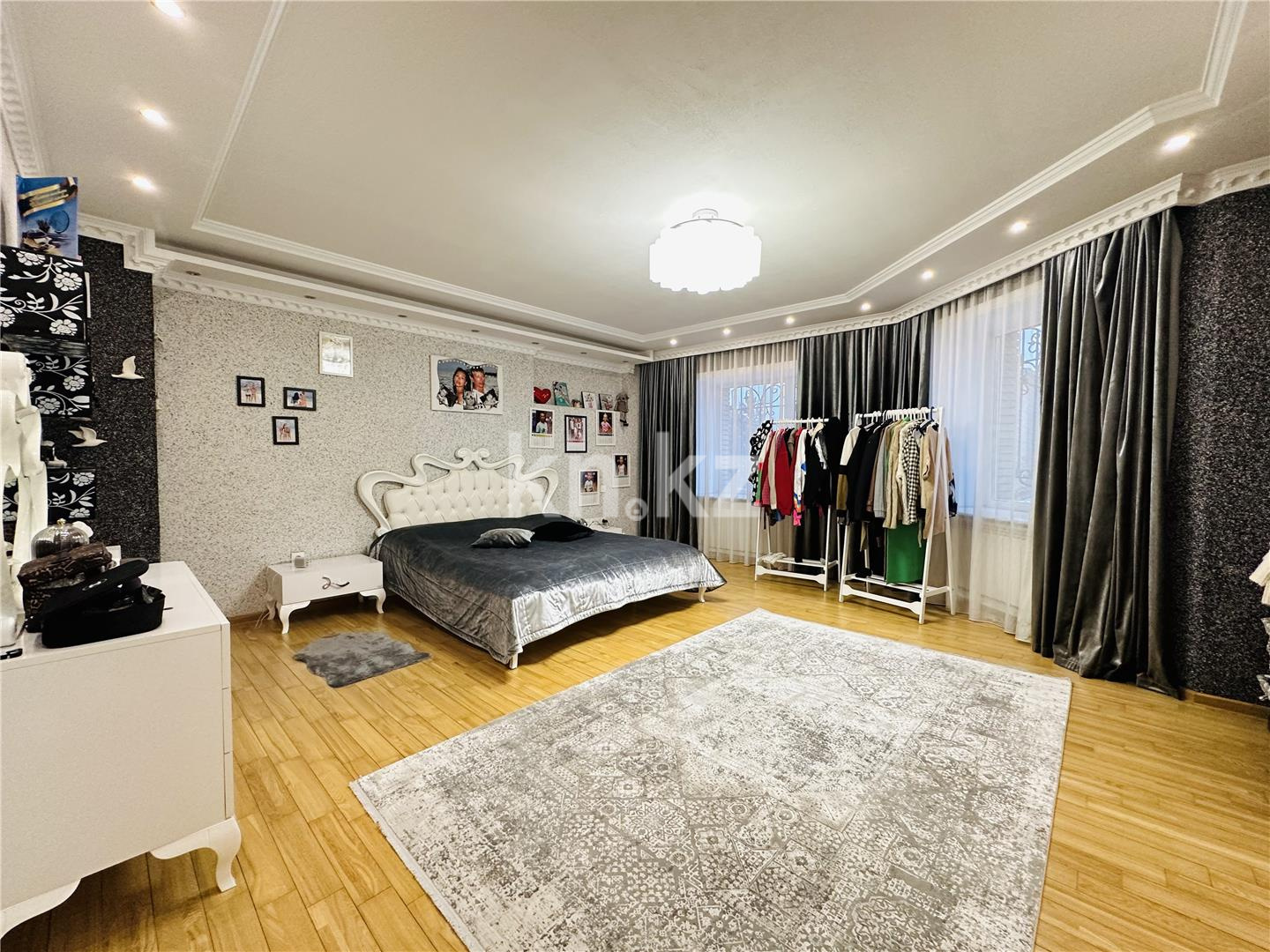 Продажа 9-комнатного дома, 366.9 м² - Продажа домов, коттеджей в Казахстане фото 13 из 48