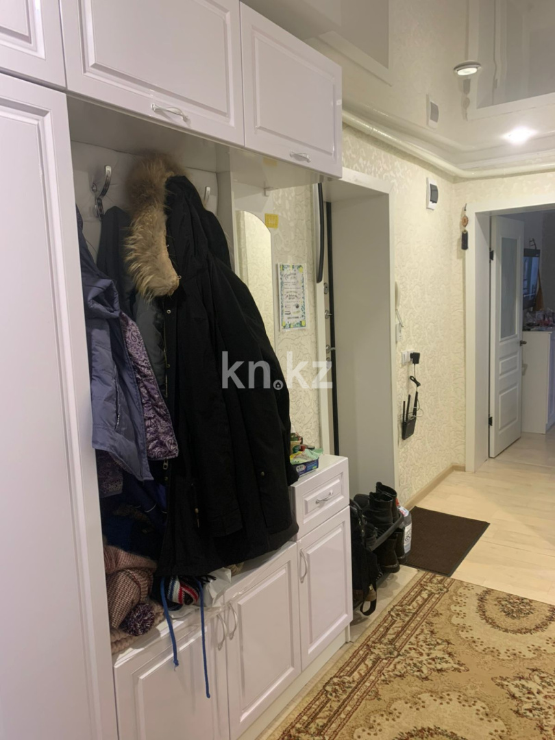Продажа 2-комнатной квартиры, 47 м², ул. Штурманская, дом  1/1 - Продажа квартир в Караганде фото 9 из 12