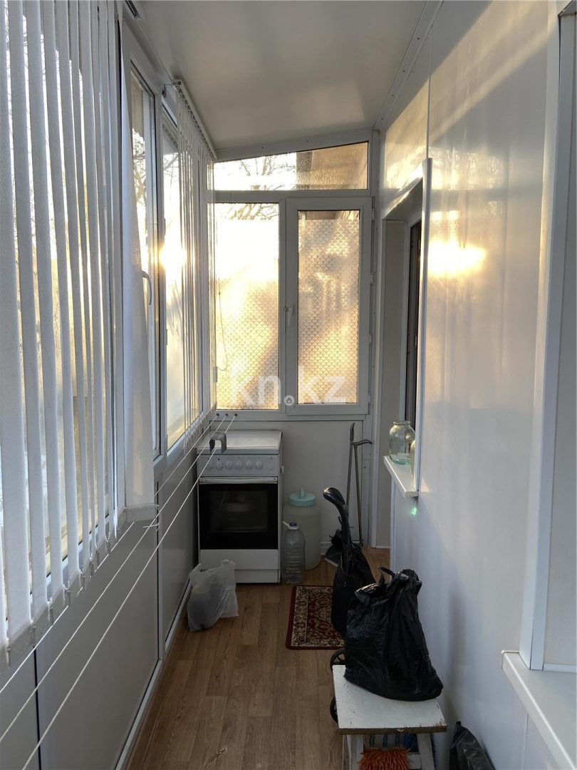 Продажа 1-комнатной квартиры, 33 м², пр. Бухар-жырау - Продажа квартир в Караганде фото 12 из 13