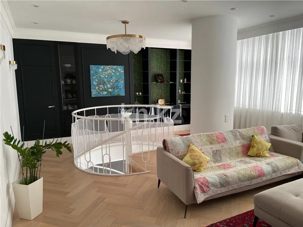 Продажа 5-комнатной квартиры, 215 м², ул. Луганского, дом  1 - Продажа  пятикомнатных квартир в Алматы фото 1 из 10