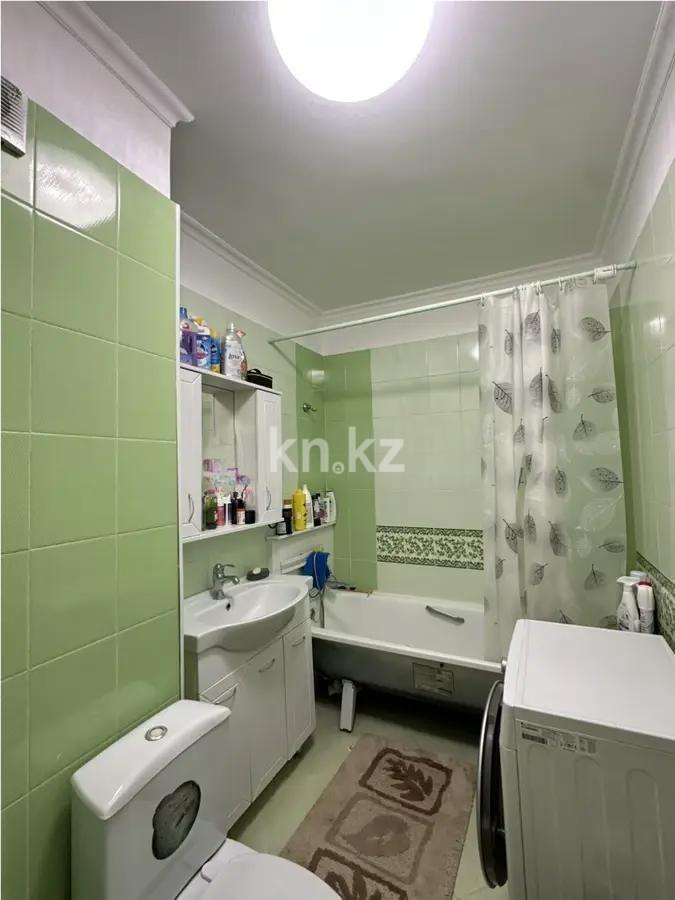 Продажа 2-комнатной квартиры, 78 м², мкр-н Аксай-3б, дом  30а в Алматы - фото 5