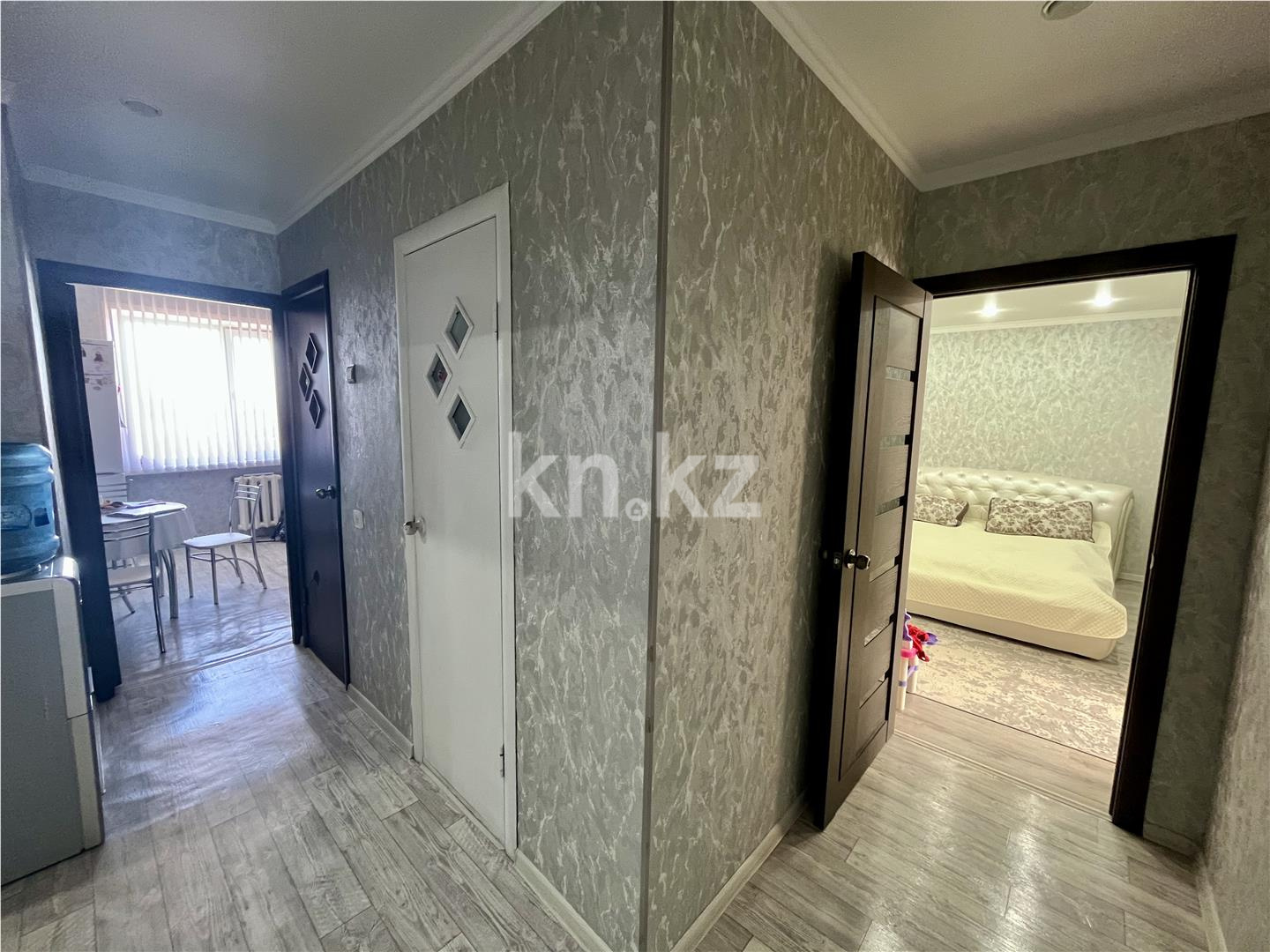 Продажа 6-комнатной квартиры, 79 м², ул. 9-й мкр., дом  42 - Продажа квартир в Темиртау фото 6 из 18