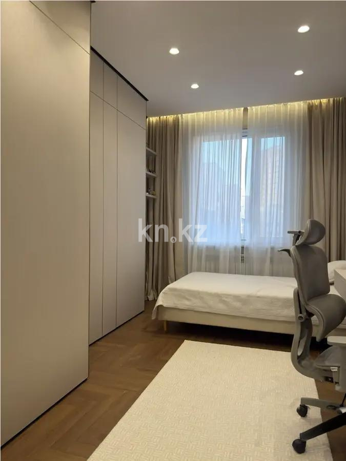 Продажа 4-комнатной квартиры, 114 м² в Астане - фото 3