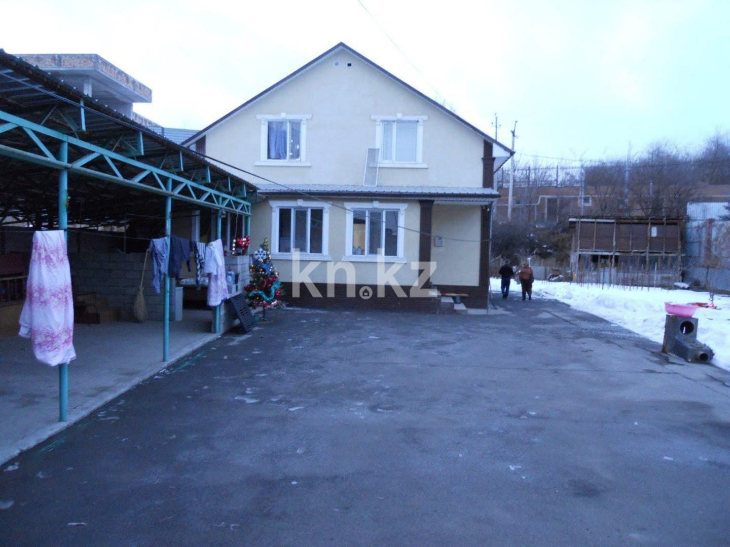 Продажа 8-комнатного дома, 158 м², мкр. Ерменсай - Продажа квартир в Алматы фото 1 из 12