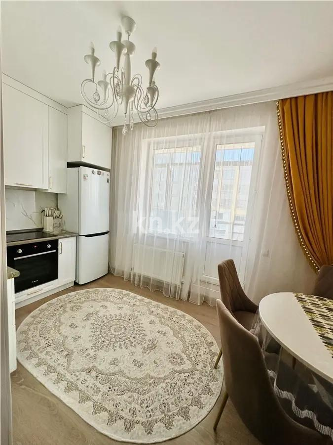 Продажа 3-комнатной квартиры, 79 м², ул. Е-117, дом  41 в Астане - фото 4