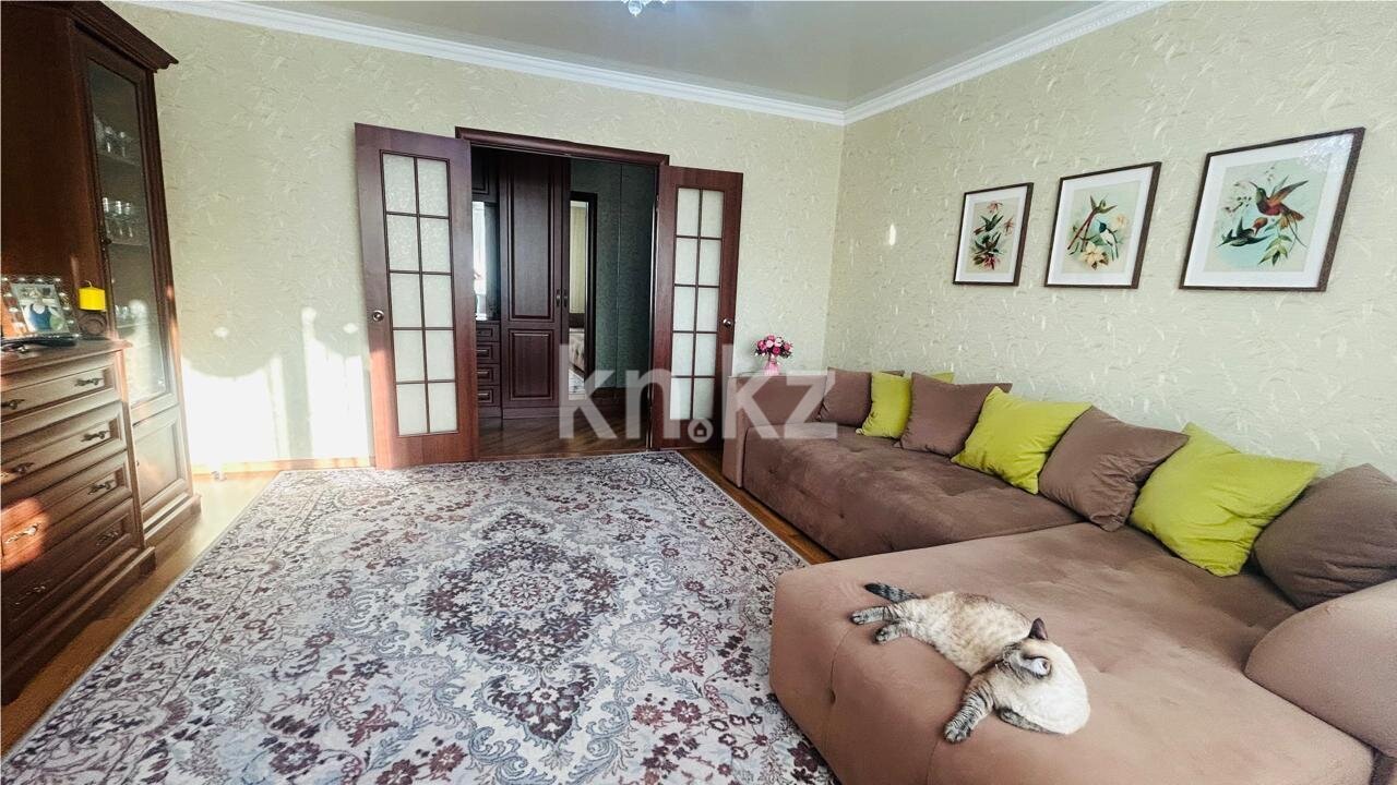 Продажа 4-комнатной квартиры, 77 м² в Караганде