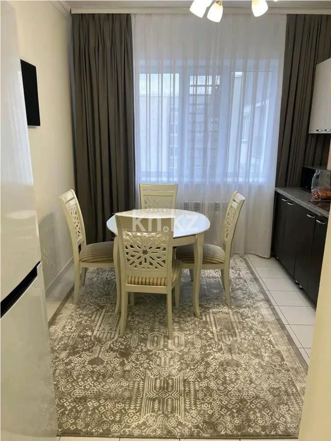 Продажа 2-комнатной квартиры, 65 м² в Алматы - фото 3