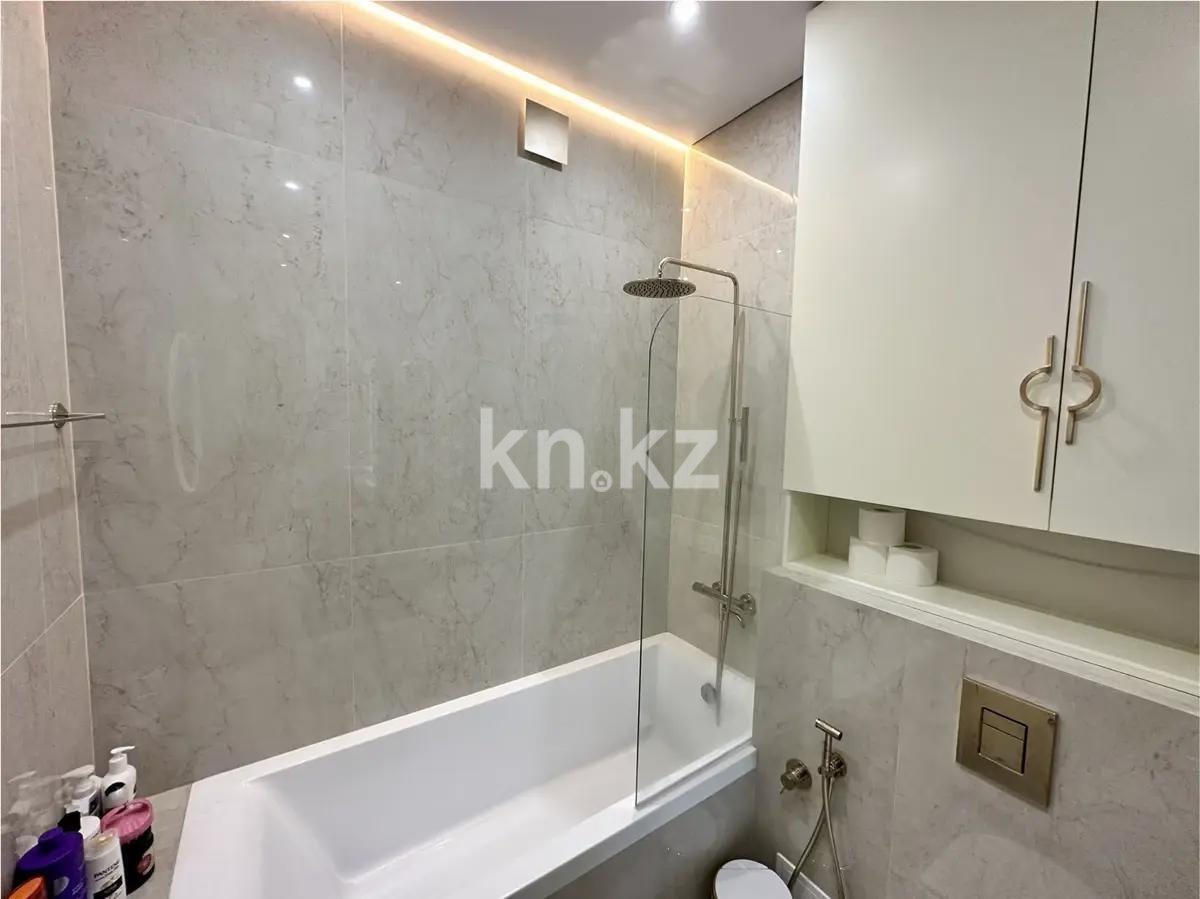 Продажа 3-комнатной квартиры, 114 м², ул. Розыбакиева, дом  197/2 в Алматы - фото 4