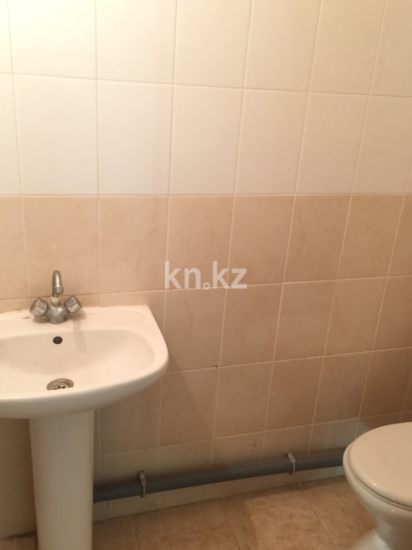 Продажа 3-комнатной квартиры, 93 м², пр. Женис, дом  67 - ул. Молдагуловой в Астане - фото 20