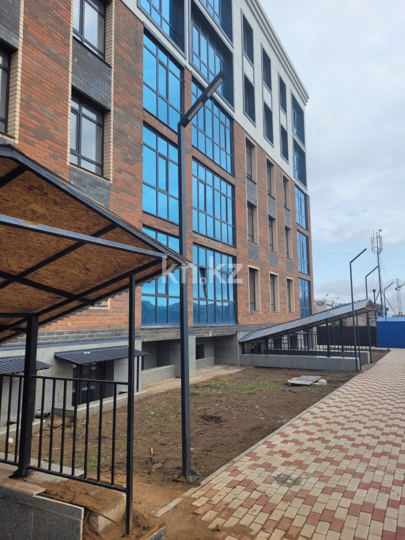 Продажа , 340 м², ул. Гапеева - Продажа офисных и торговых помещений в Караганде с фото фото 3 из 5