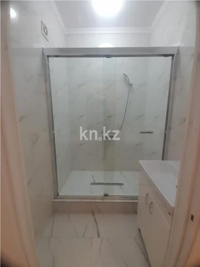 Продажа 2-комнатной квартиры, 70.7 м² в Алматы - фото 4