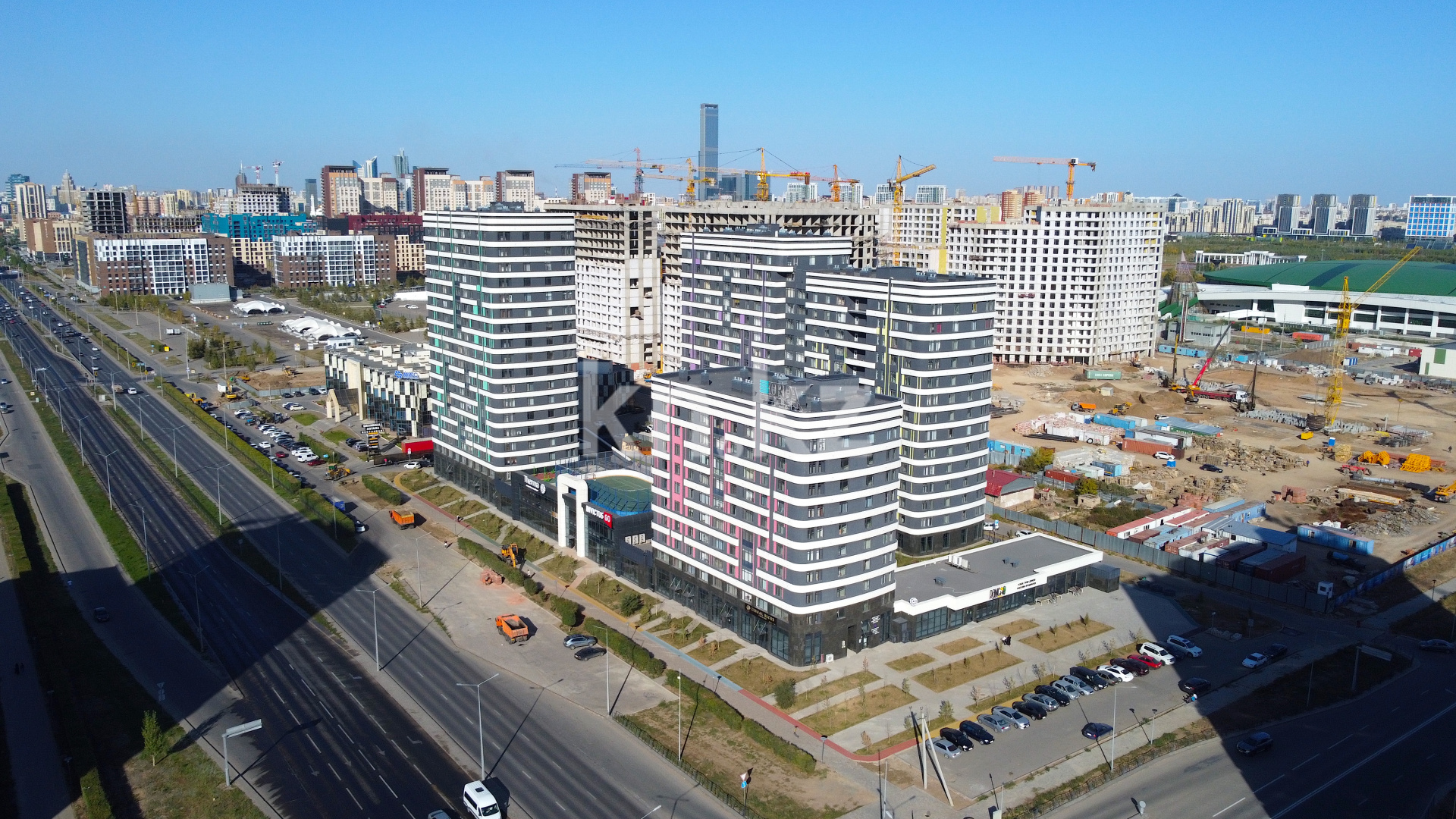 ЖК Sport Towers в Астане: жилой комплекс, описание, цены, планировки и  фото. Новостройки на kn.kz