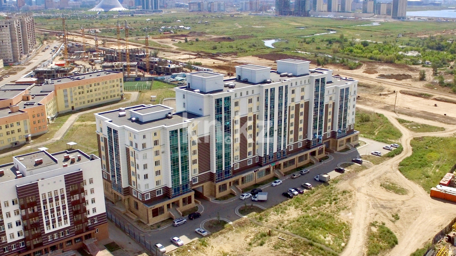 Продажа 2-комнатной квартиры, 108 м², ул. Айтеке би, дом  16 в Астане - фото 4