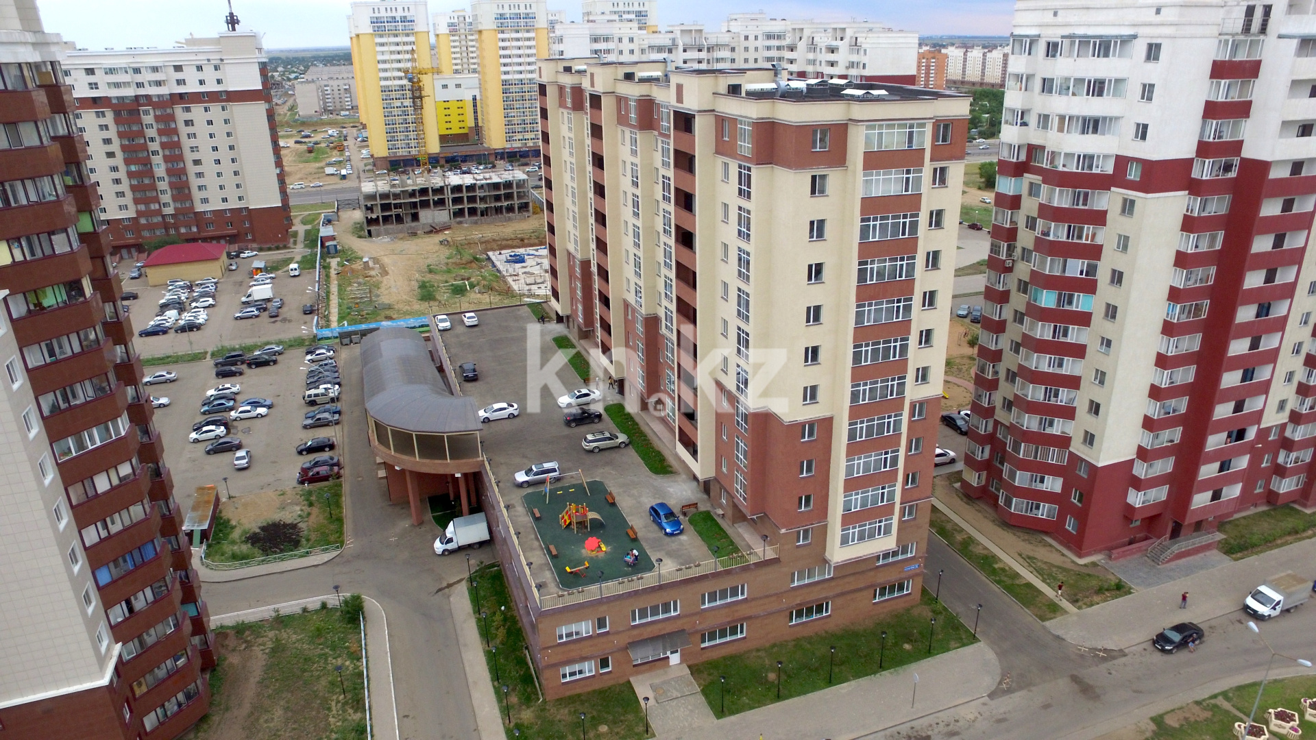 Продажа 1-комнатной квартиры, 37 м², ул. Айнакол в Астане - фото 9
