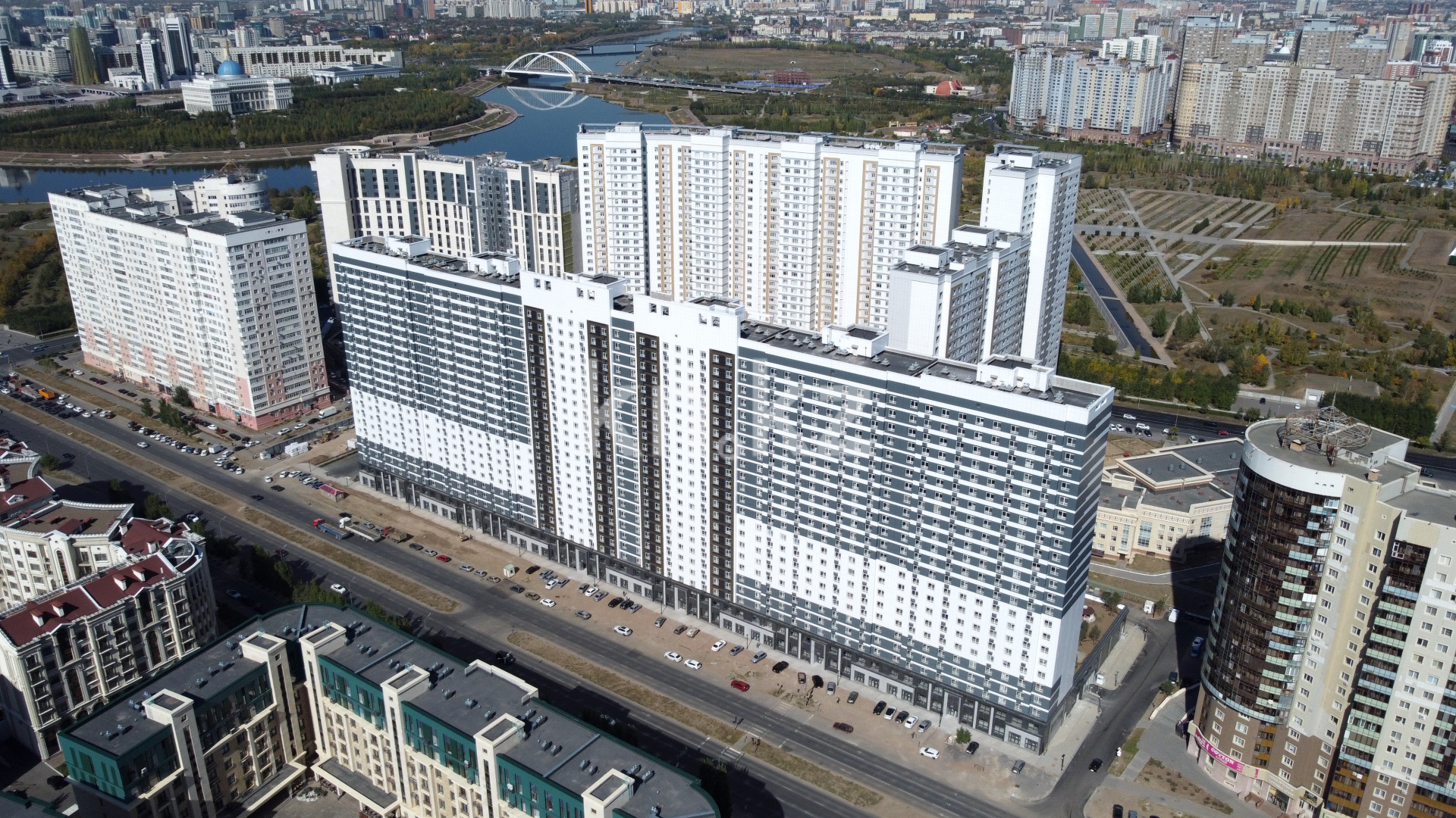 Продажа 2-комнатной квартиры, 76 м², ул. Нажимеденова, дом  4 в Астане - фото 5