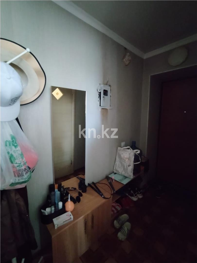 Продажа 1-комнатной квартиры, 30 м², ул. Ерубаева - Продажа  однокомнатных квартир в Караганде фото 9 из 10