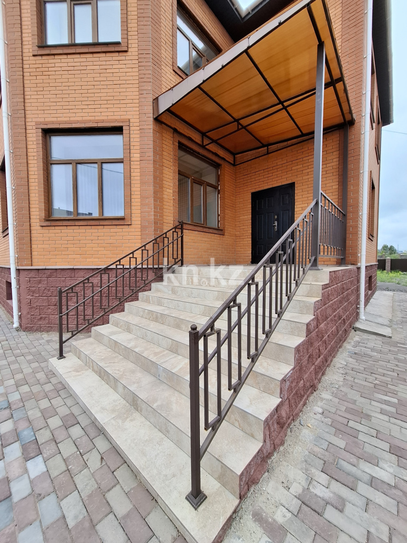 Аренда дома, 400 м² в Караганде - фото 2