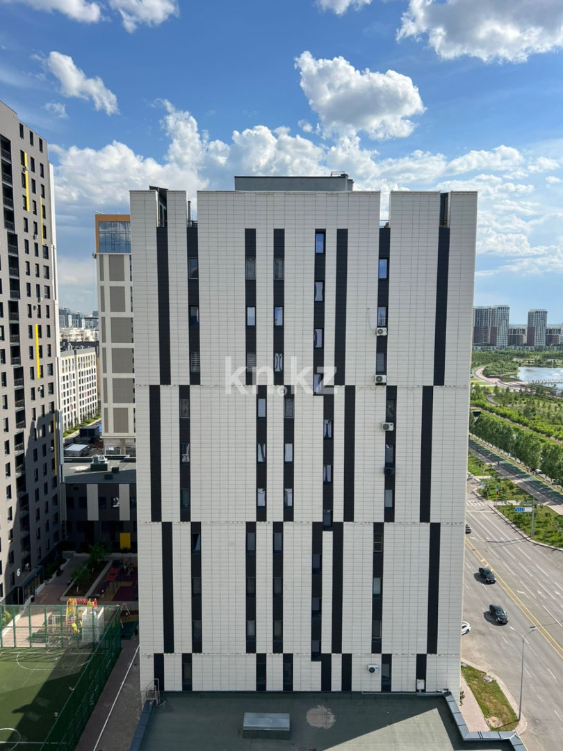 Продажа 3-комнатной квартиры, 90 м², ул. Туркестан, дом  14 - Туркестан 14 — Туркистан - Орынбор - Продажа  трехкомнатных квартир в Астане с фото фото 18 из 19