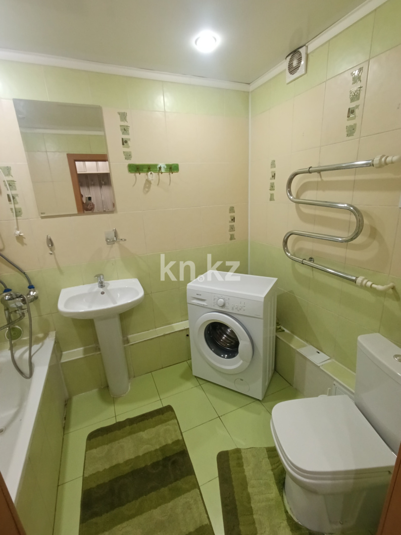 Продажа 3-комнатной квартиры, 57 м², пр. Назарбаева, дом  59 в Караганде - фото 15