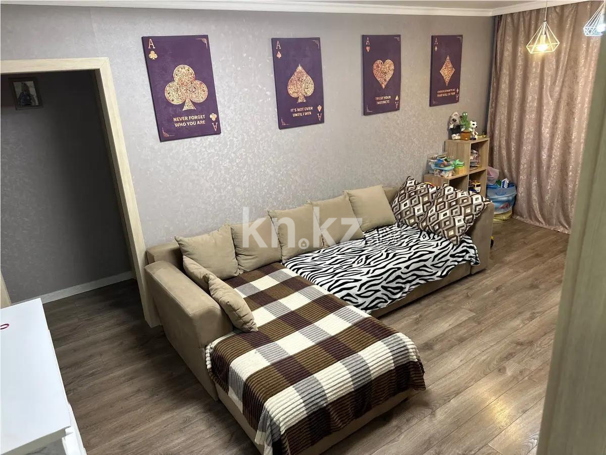 Продажа 3-комнатной квартиры, 59 м², пр. Н. Абдирова, дом  50/2 - Продажа квартир в Караганде без посредников с фото фото 1 из 6