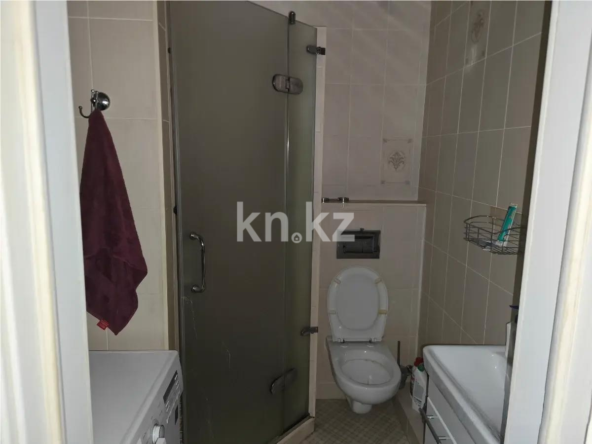 Продажа 2-комнатной квартиры, 56.5 м² в Алматы - фото 4