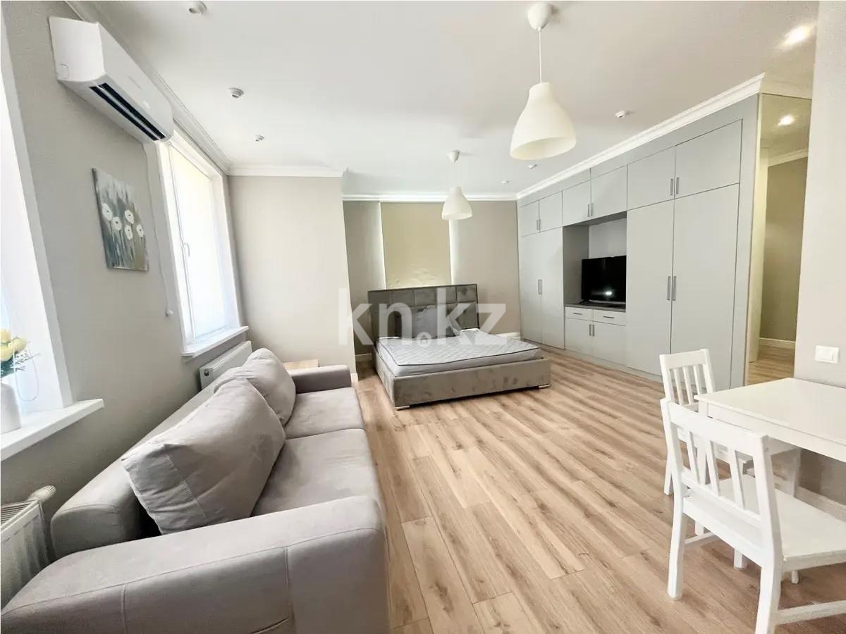 Продажа 1-комнатной квартиры, 41 м², пр. Улы Дала, дом  56/2 - Продажа  однокомнатных квартир в Астане без посредников фото 1 из 2