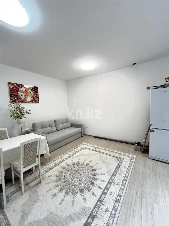 Продажа 1-комнатной квартиры, 38 м², ул. Нажимеденова, дом  10/1 в Астане