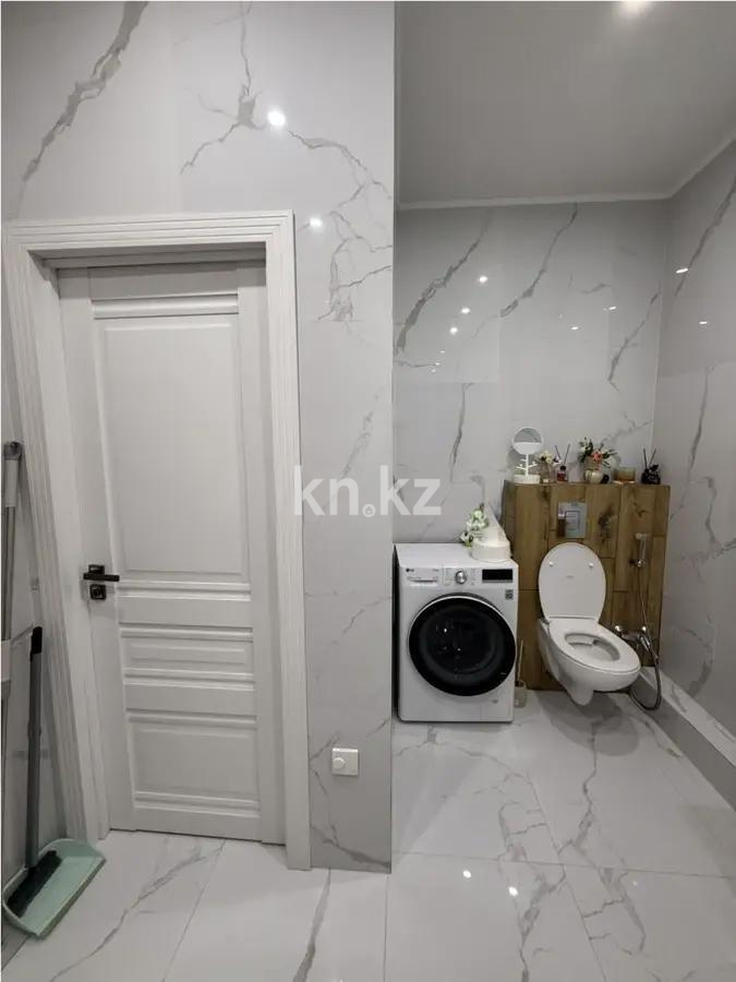 Продажа 2-комнатной квартиры, 72 м² в Алматы - фото 4