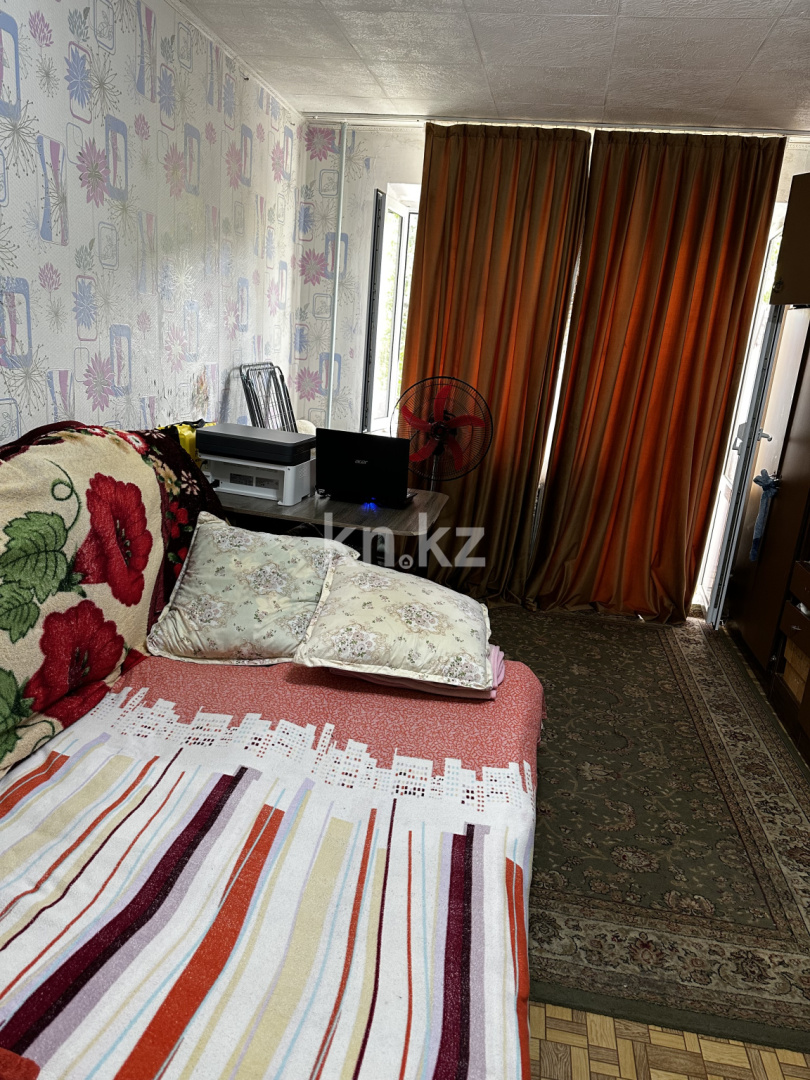 Продажа 1-комнатной квартиры, 30.1 м², Есенберлина, дом  43 - Продажа и аренда недвижимости в Жезказгане фото 1 из 4