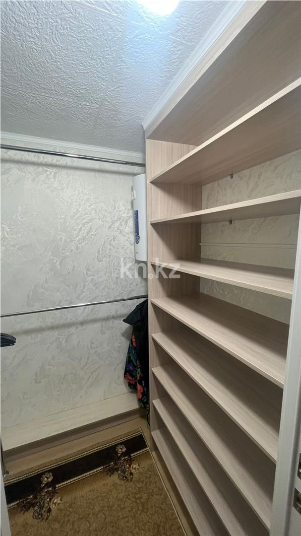 Продажа 4-комнатной квартиры, 106 м², мкр. 8-й мкр. - Продажа квартир в Темиртау фото 11 из 14