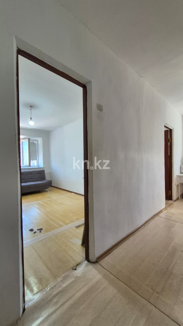 Продажа 2-комнатной квартиры, 43 м², ул. Абая, дом  13 - Продажа квартир в Атырау фото 1 из 23