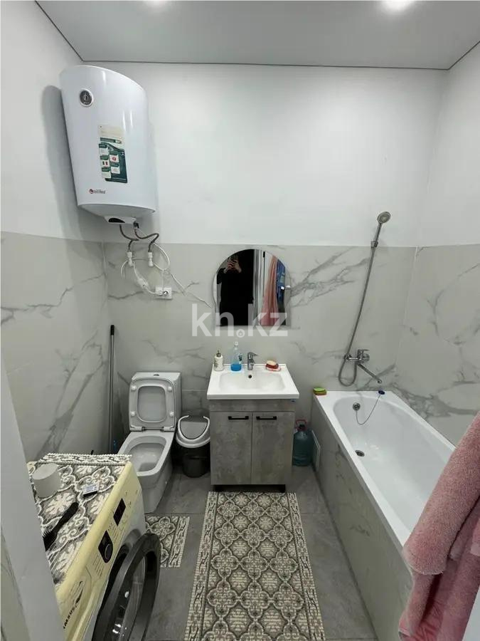 Продажа 3-комнатной квартиры, 61 м², 067 учетный квартал, дом  456/2 в Караганде - фото 5